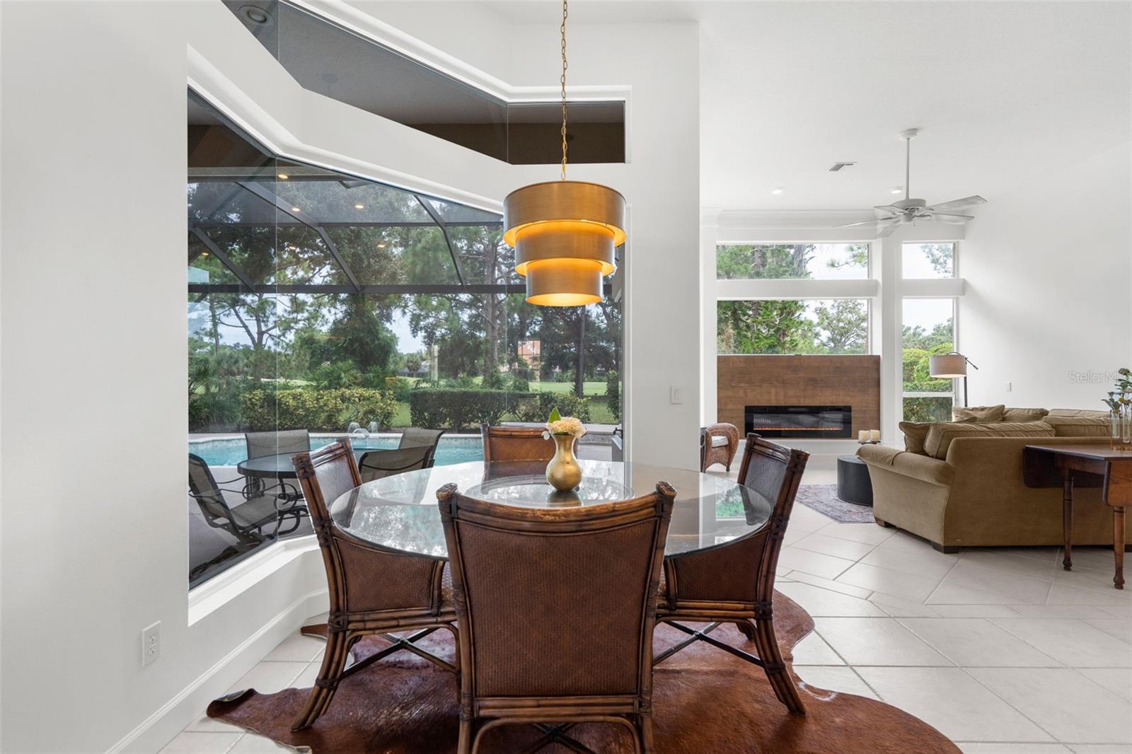 CALUSA LAKES - Residential
