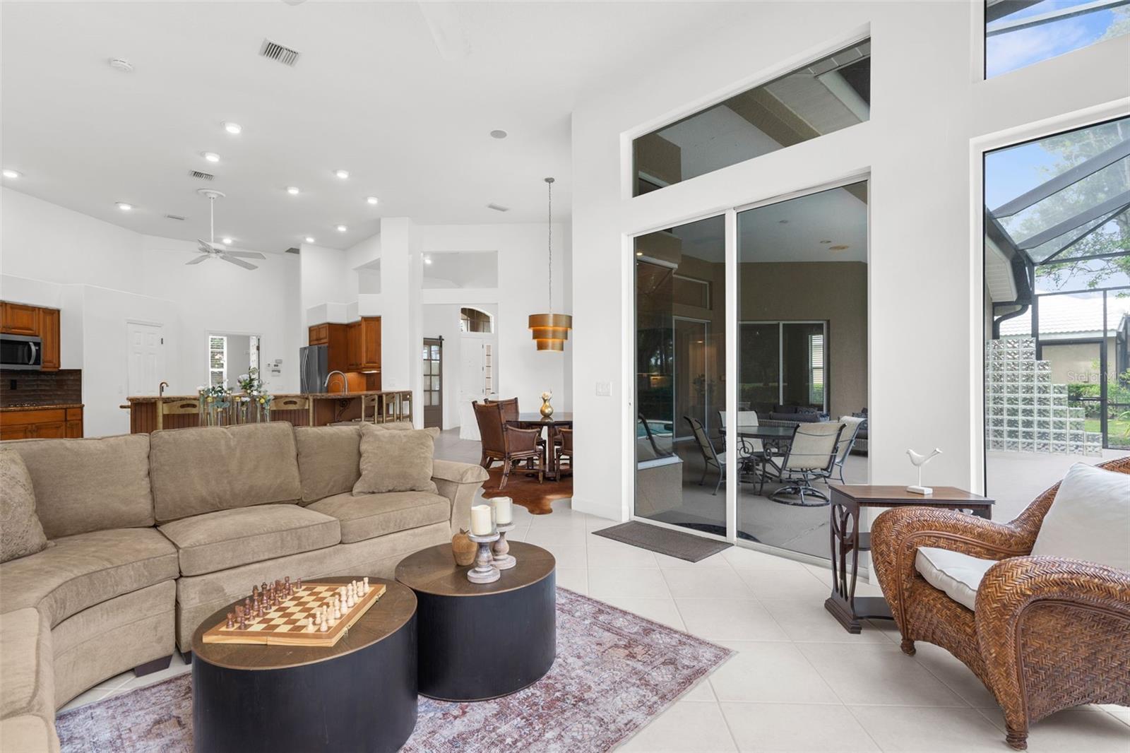 CALUSA LAKES - Residential