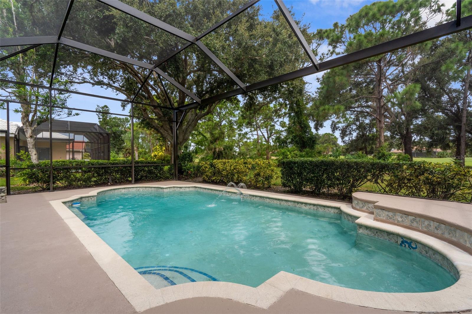 CALUSA LAKES - Residential
