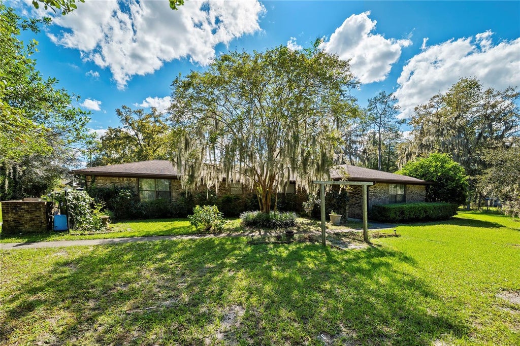 Photo of 4145 Appaloosa Road, Middleburg, FL 32068 (MLS # FC322136)