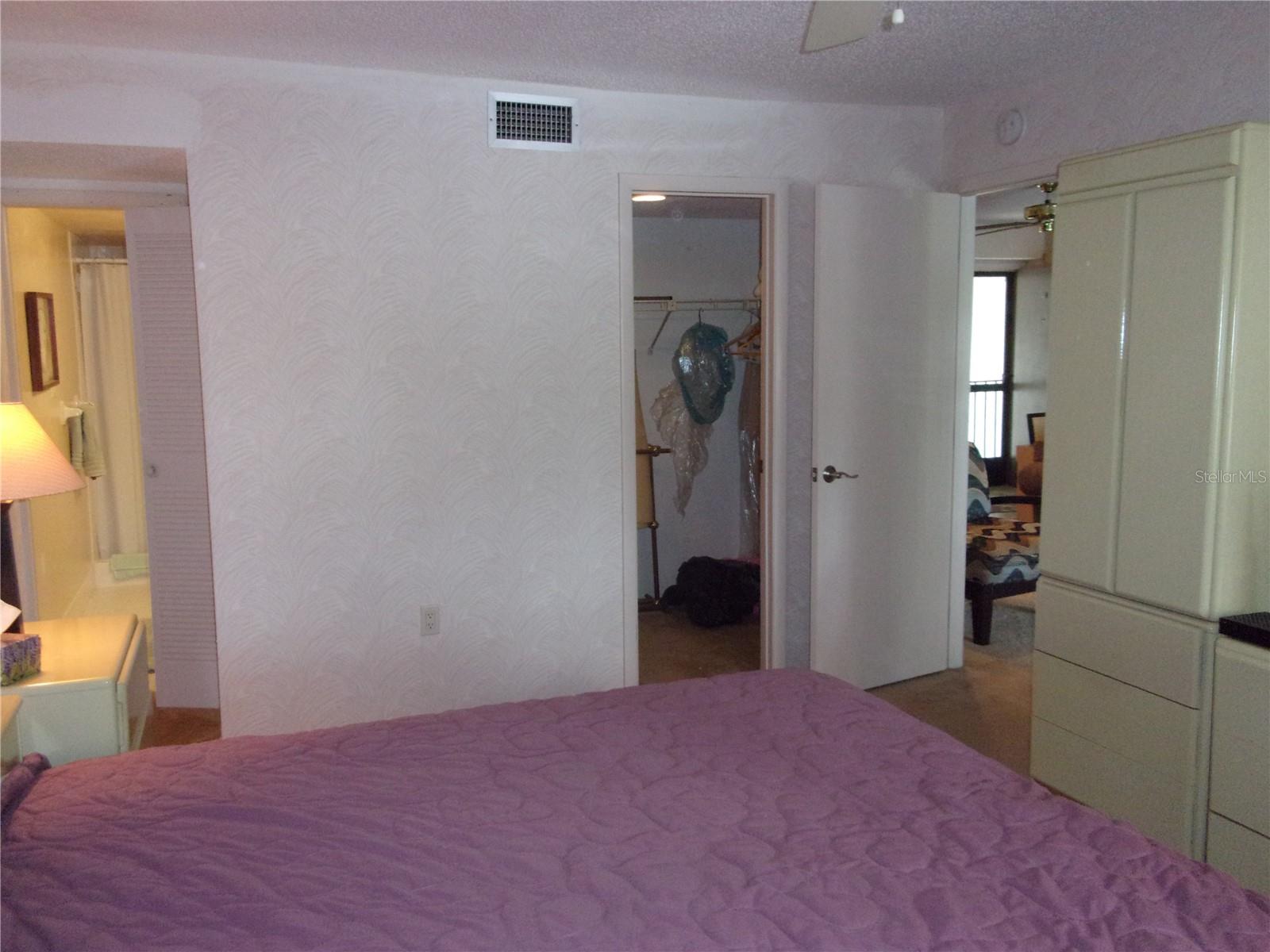 EAST LAKE WOODLANDS CYPRESS ESTATES - Residential Lease