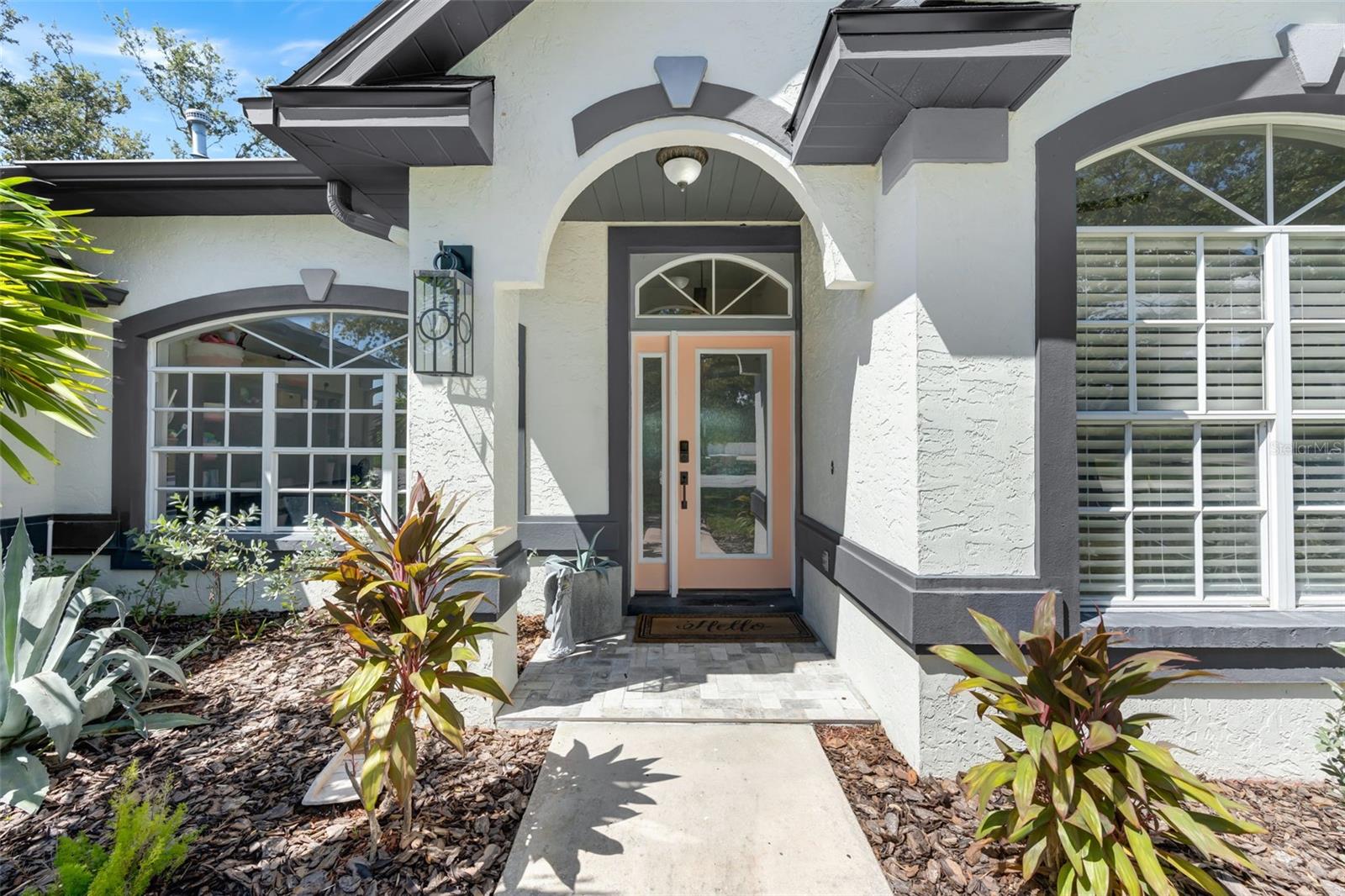 8804 CROSSWOOD COURT