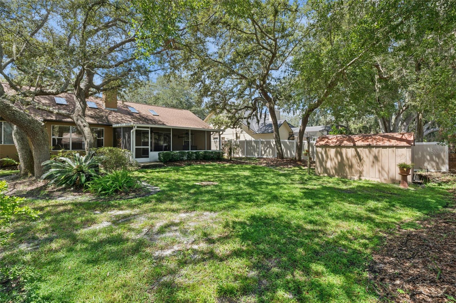 288 RINGWOOD DRIVE