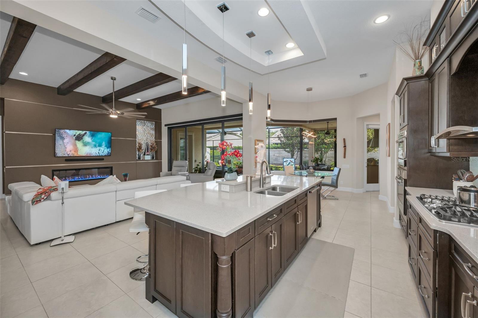 CHAMPIONS CLUB, THE SIENA - Residential