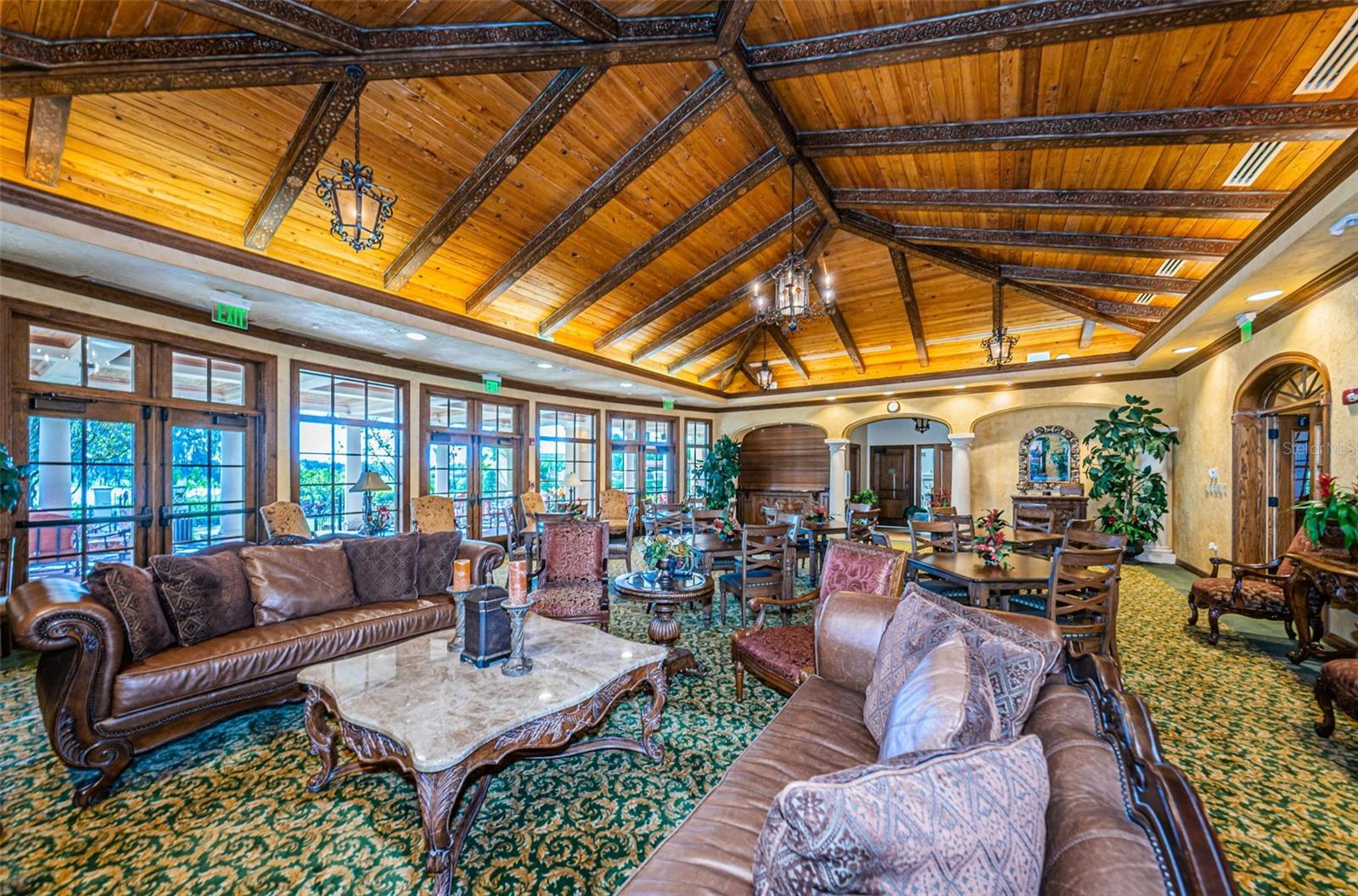 CHAMPIONS CLUB, THE SIENA - Residential