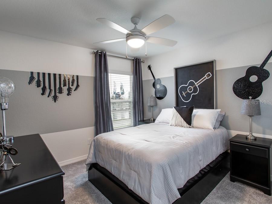 SUMMERCREST - Residential