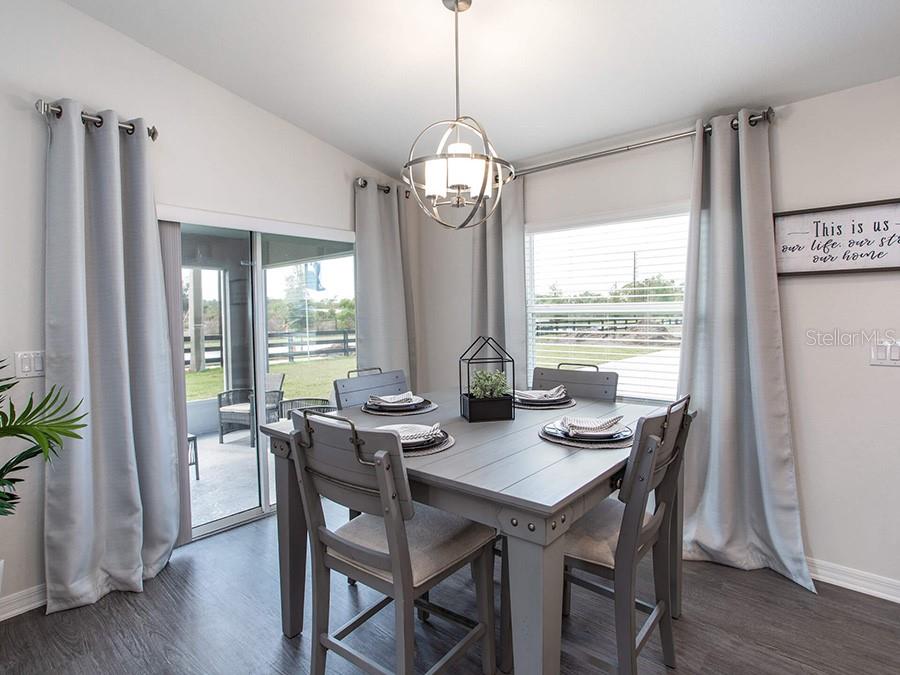 SUMMERCREST - Residential