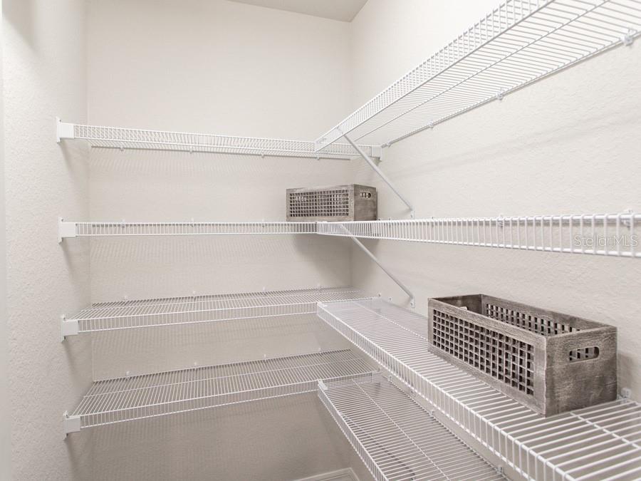 SUMMERCREST - Residential