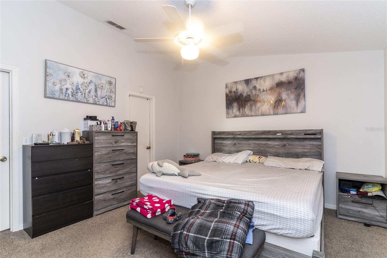 QUEENS COVE PH 03B - Residential