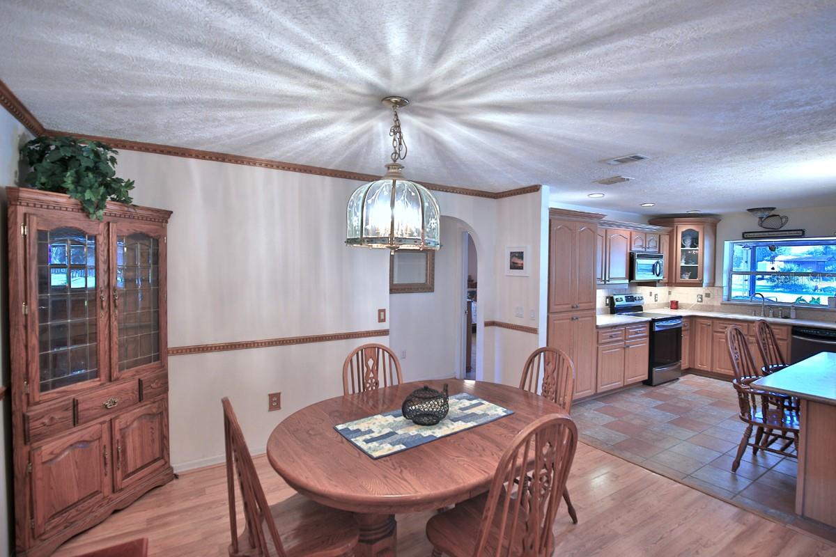 ACREAGE NON SUBDIVISION - Residential