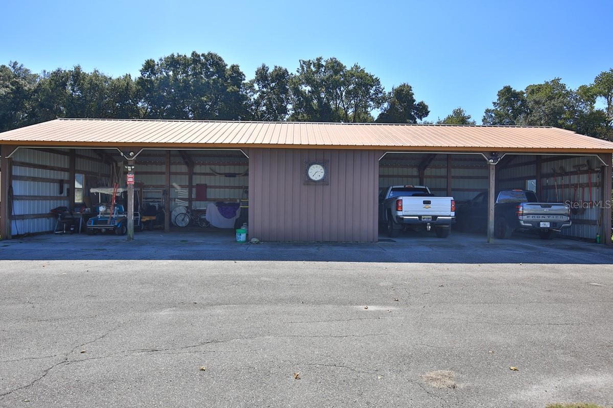 ACREAGE NON SUBDIVISION - Residential