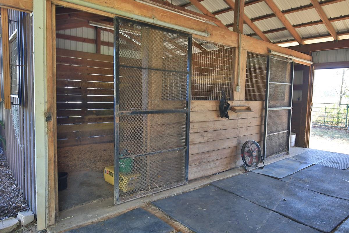 ACREAGE NON SUBDIVISION - Residential