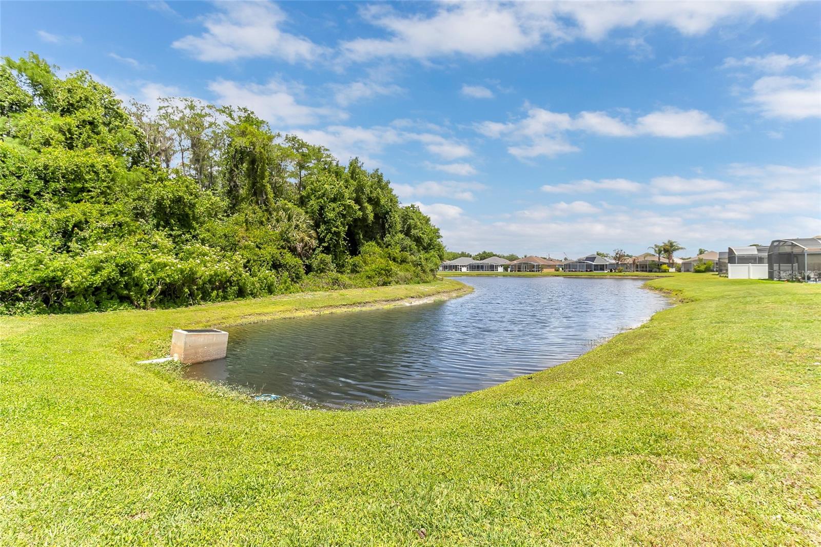 MAGIC LANDINGS PH 2 - Residential