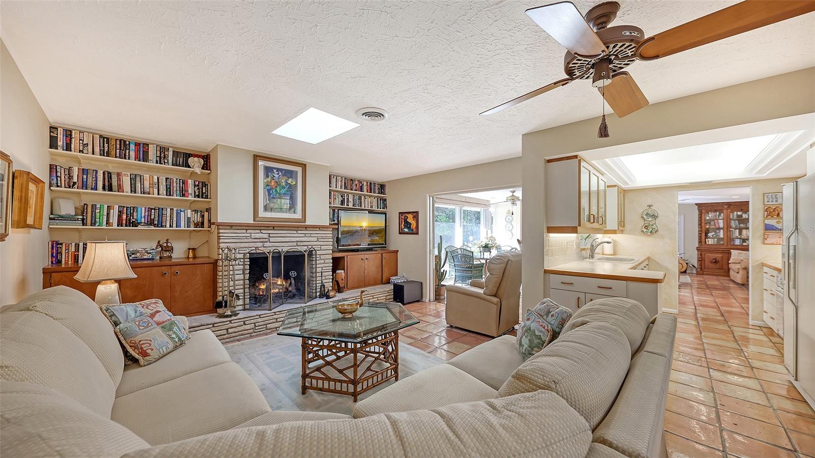 SHORELAND WOODS SUB - Residential