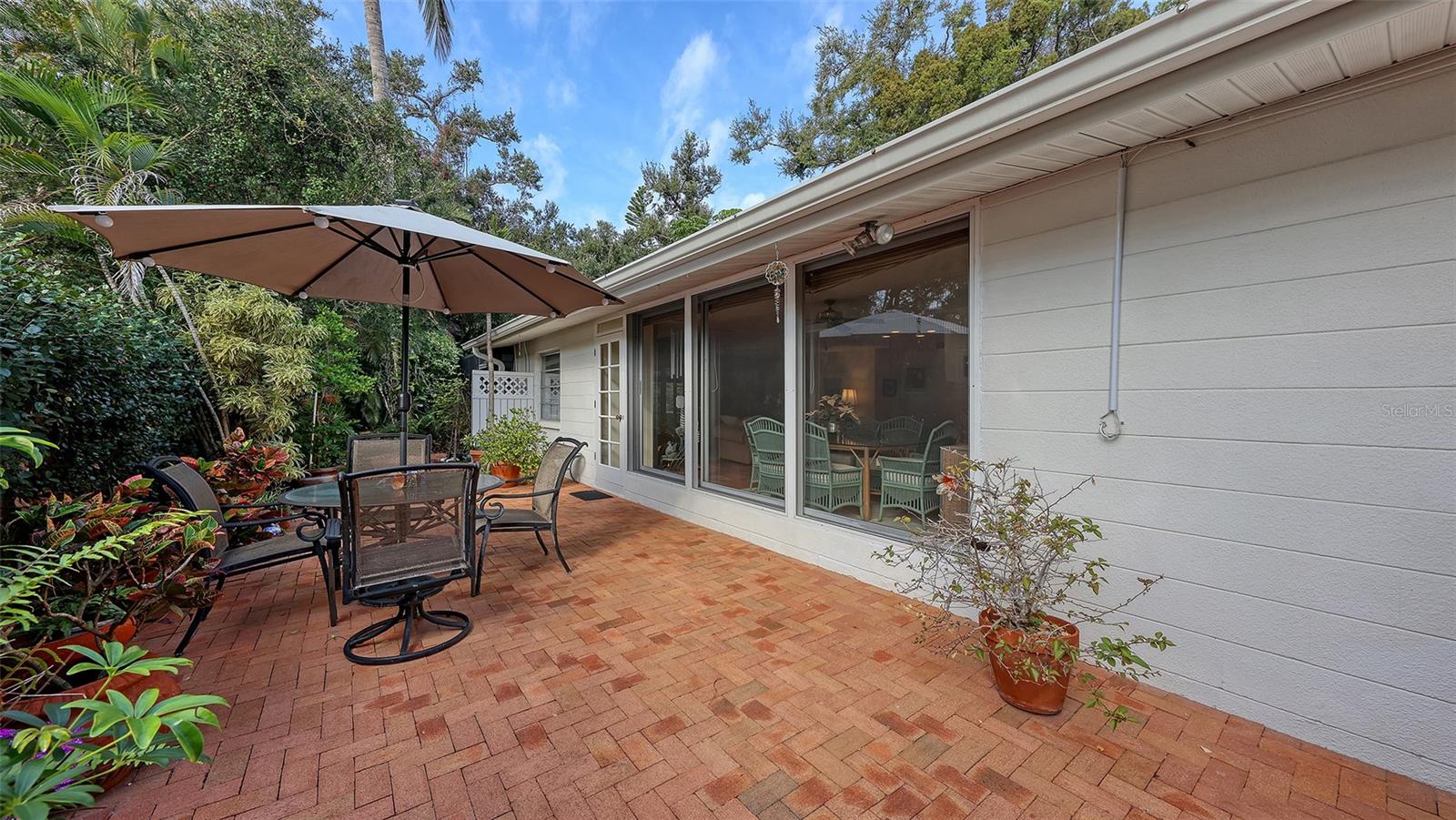 SHORELAND WOODS SUB - Residential