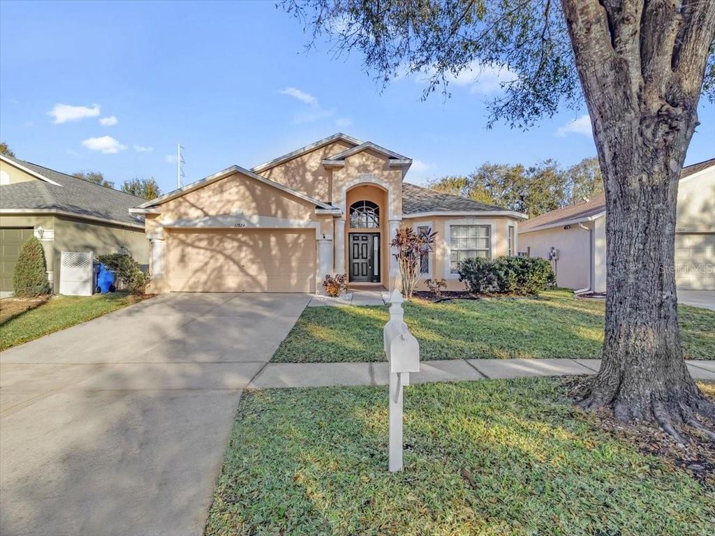 Photo of 12824 Kings Lake Drive, Gibsonton, FL 33534 (MLS # TB8473901)