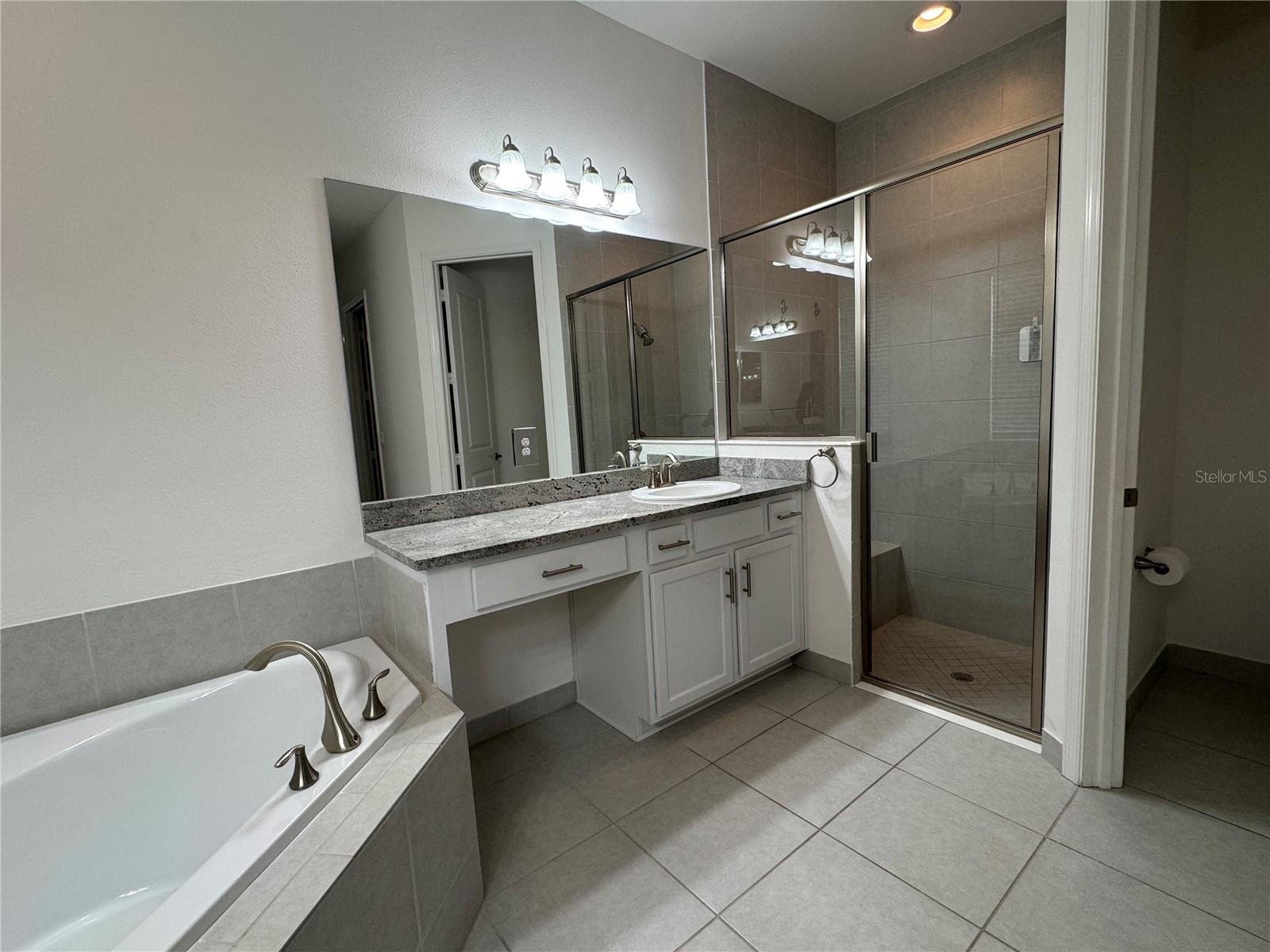 WIREGRASS M23 PH 3 - Residential Lease