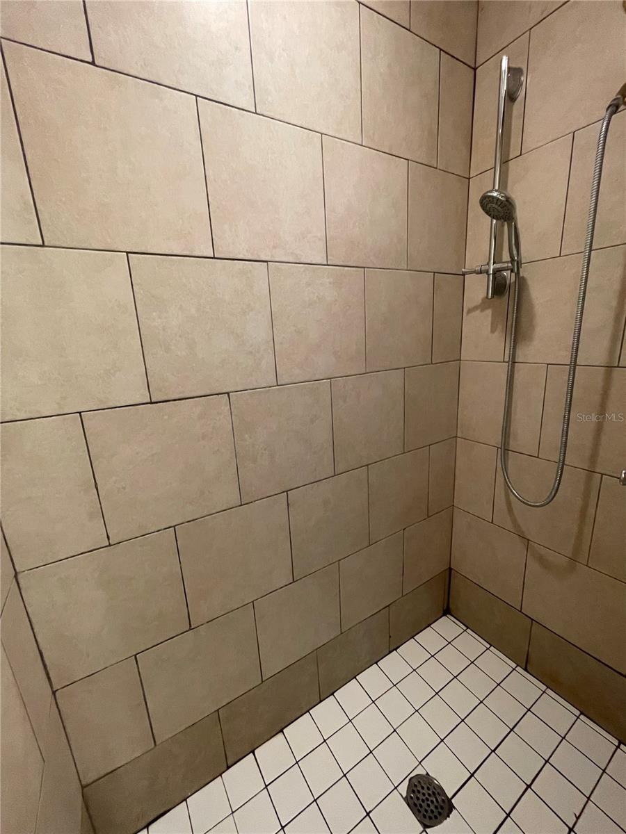 FORE ACRES - Residential