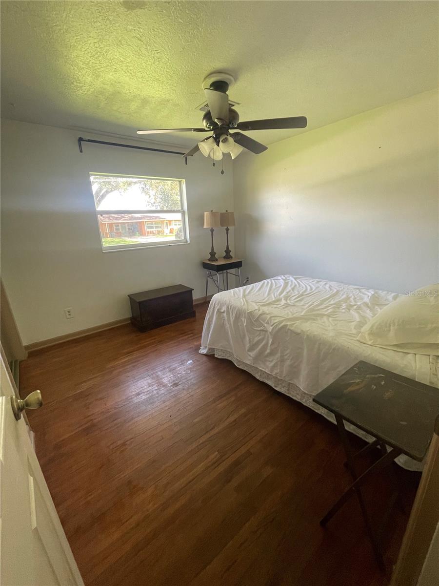 FORE ACRES - Residential