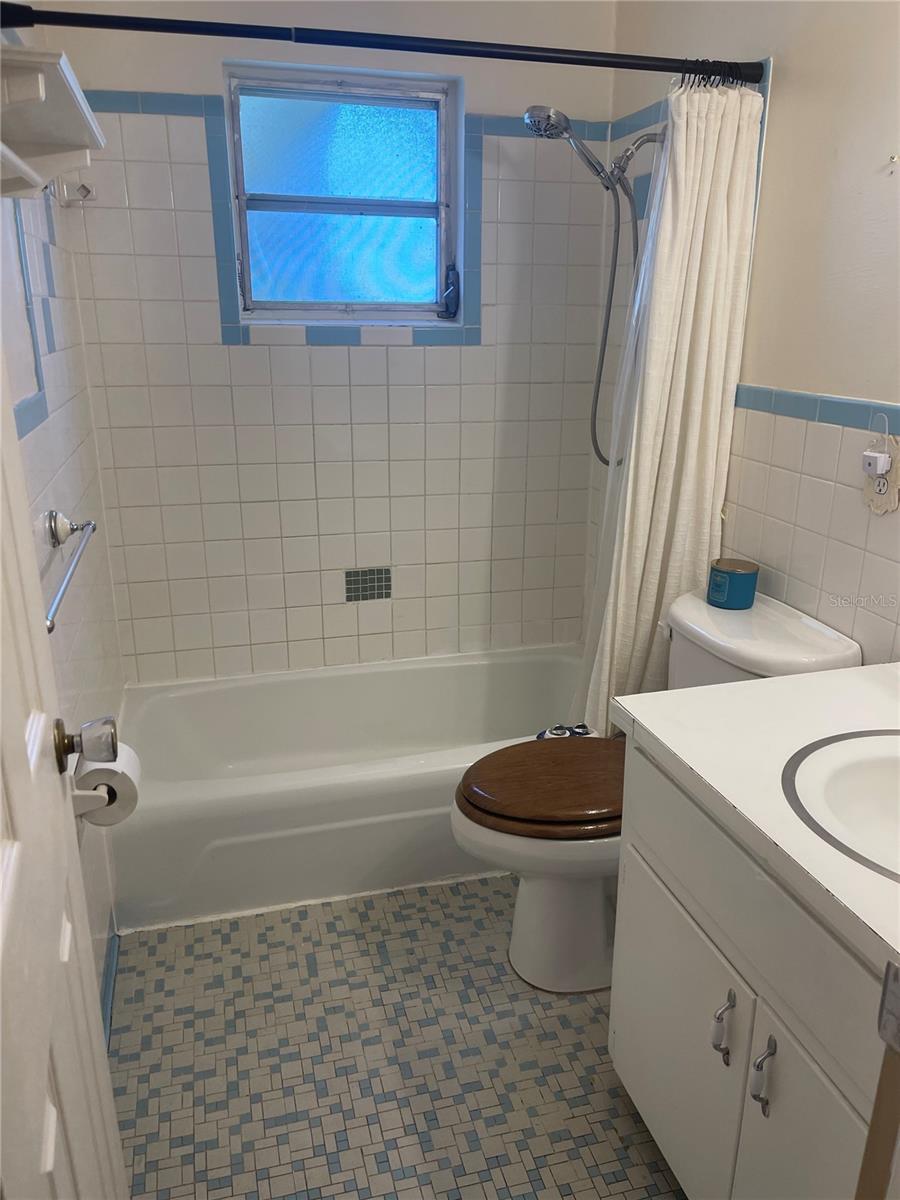 FORE ACRES - Residential