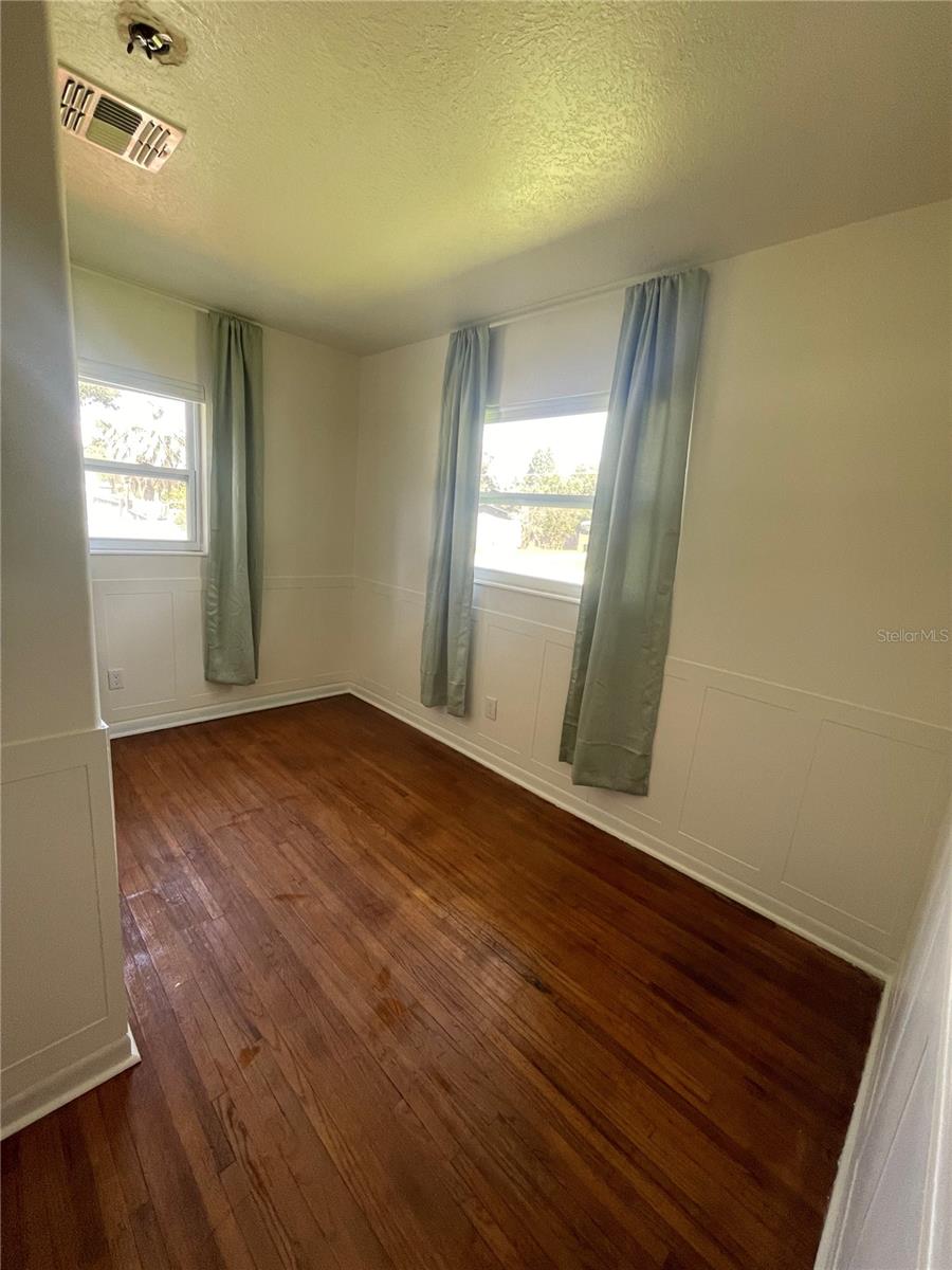 FORE ACRES - Residential