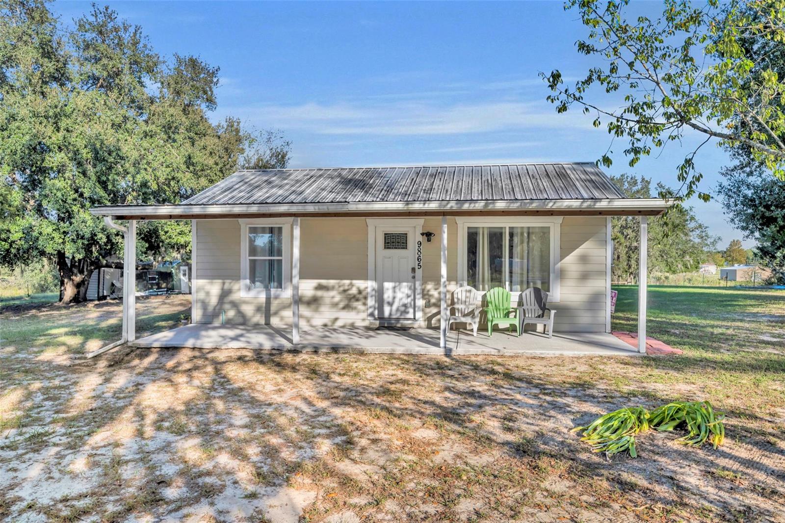 9865 S ARABIAN AVENUE