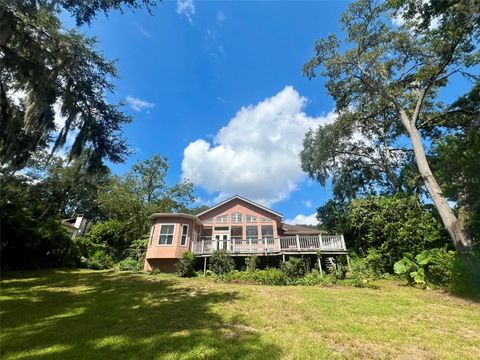 A home in APOPKA