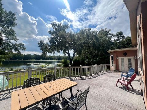 A home in APOPKA