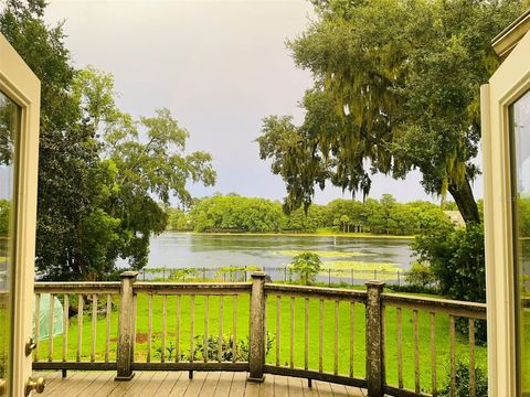 A home in APOPKA