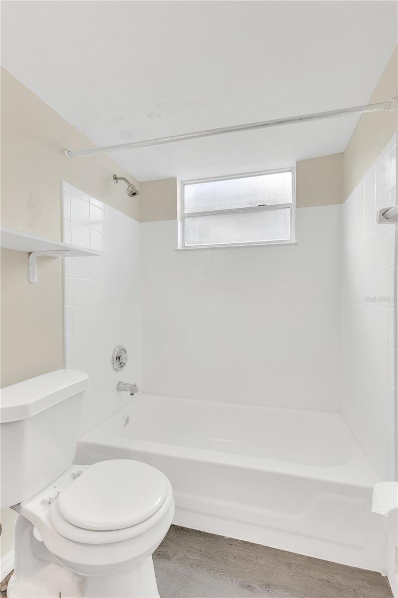 VILLAS AT SOMERSET THE - Residential