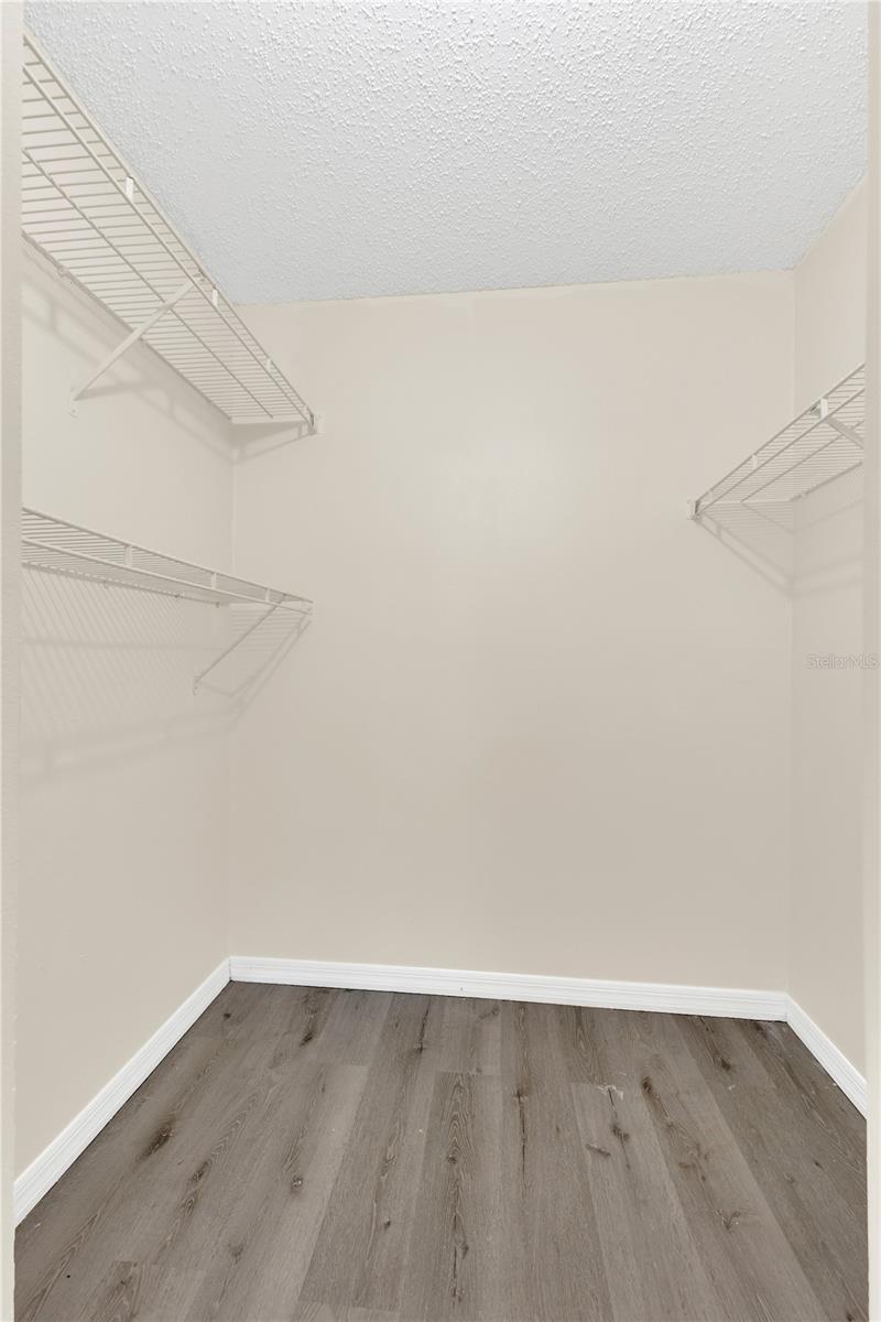 VILLAS AT SOMERSET THE - Residential