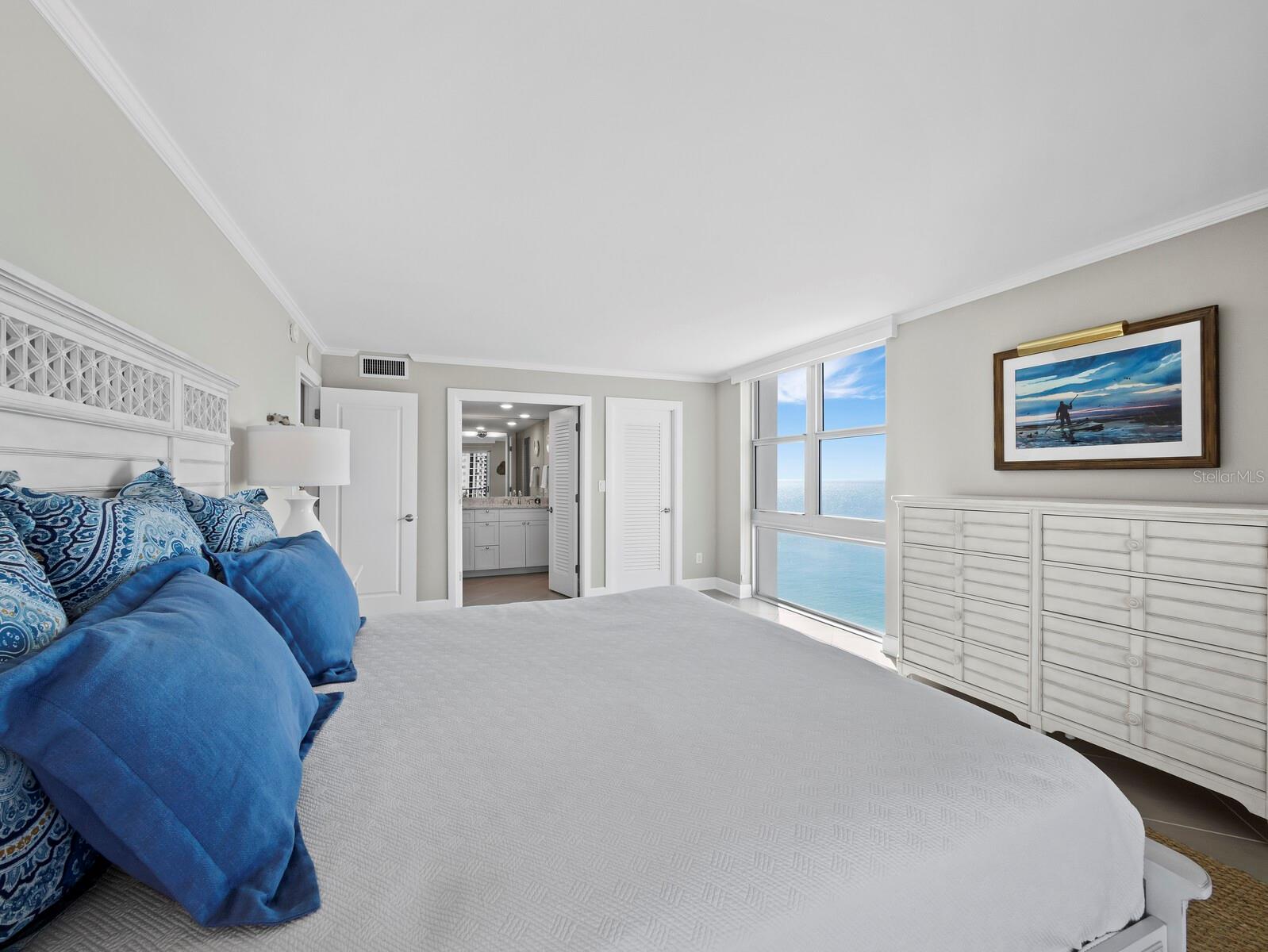 ISLANDER CLUB OF LONGBOAT - Residential