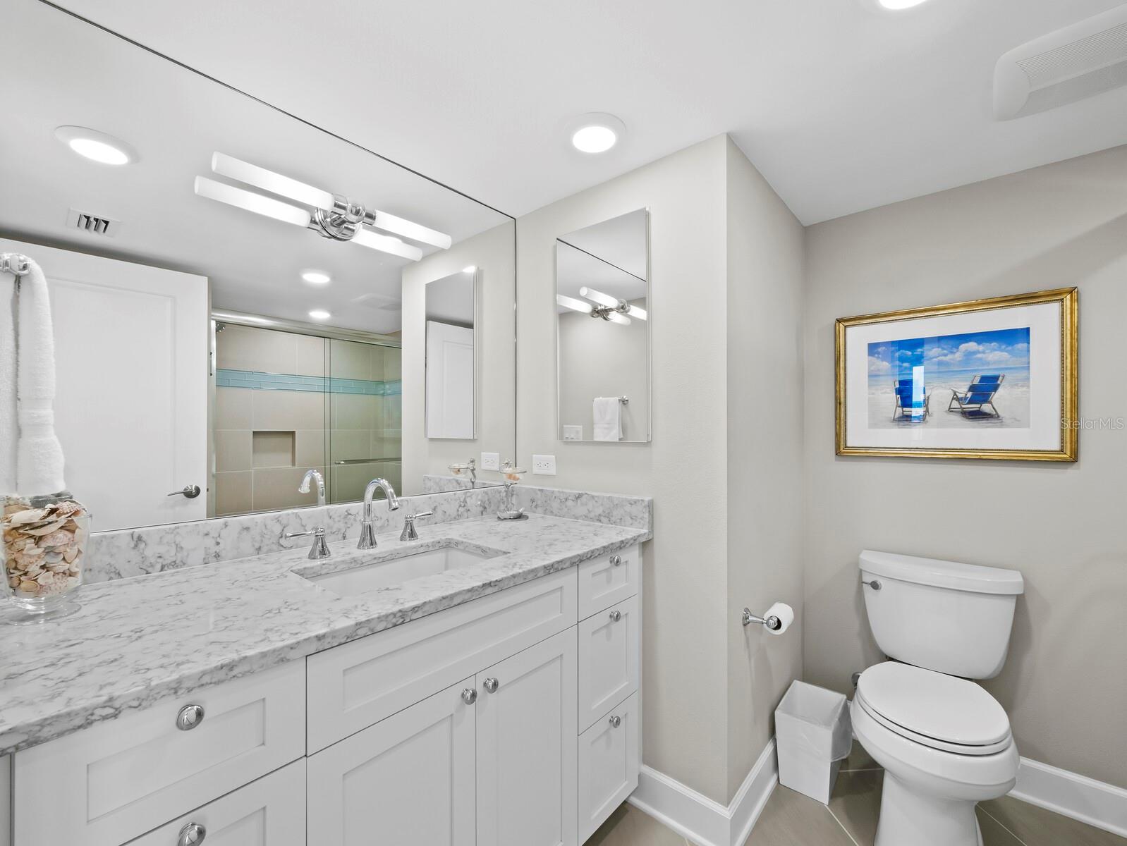 ISLANDER CLUB OF LONGBOAT - Residential