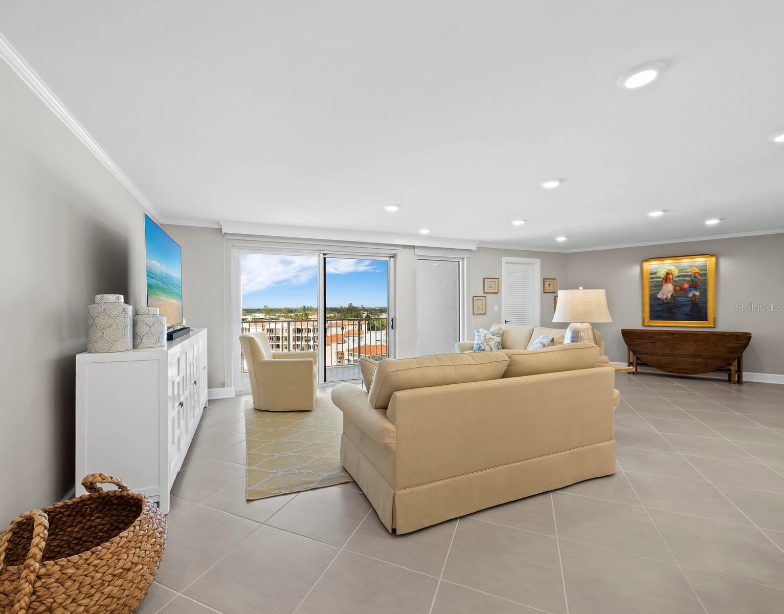 ISLANDER CLUB OF LONGBOAT - Residential