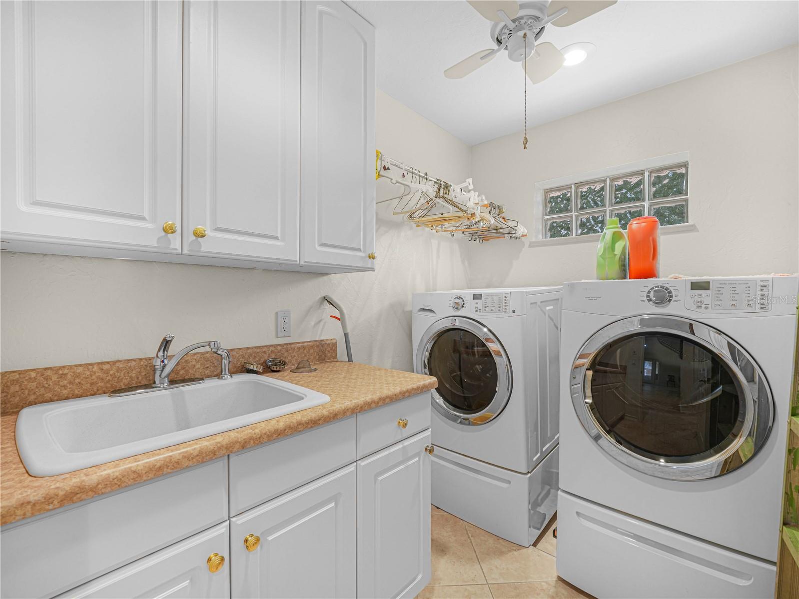 ORANGE BLOSSOM ESTATE - Residential