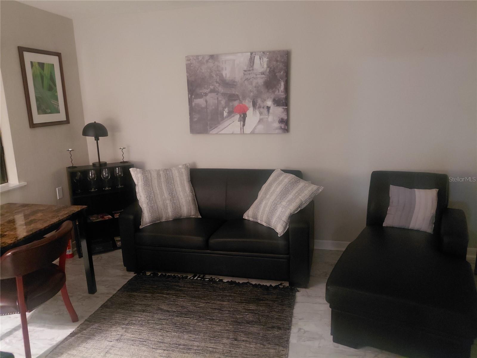 TREEHOUSE VILLAGE - Residential