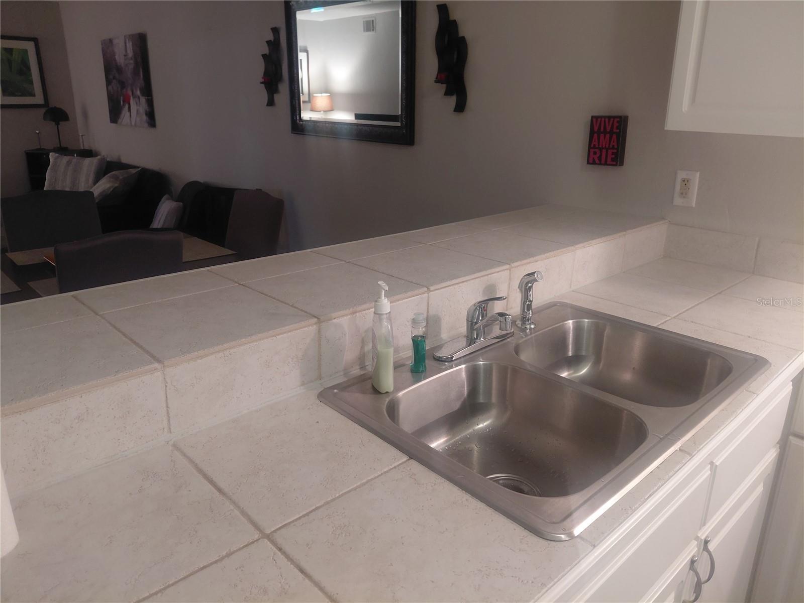 TREEHOUSE VILLAGE - Residential