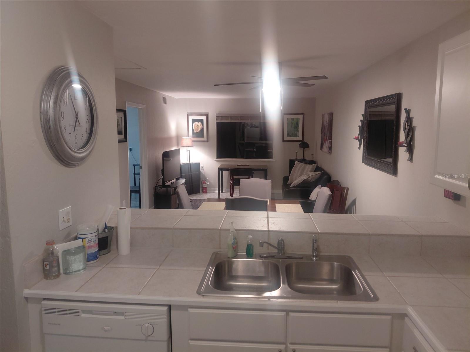 TREEHOUSE VILLAGE - Residential