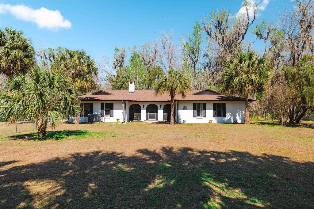 Photo of 16039 Bullis Drive, Brooksville, FL 34614 (MLS # TB8484965)