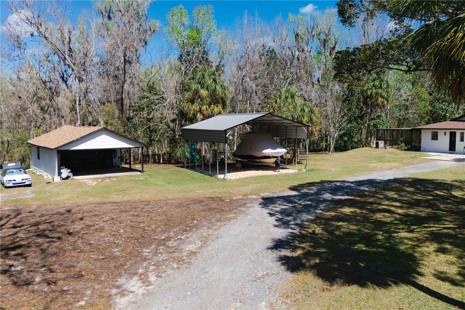 TUCKER HILLS - Residential