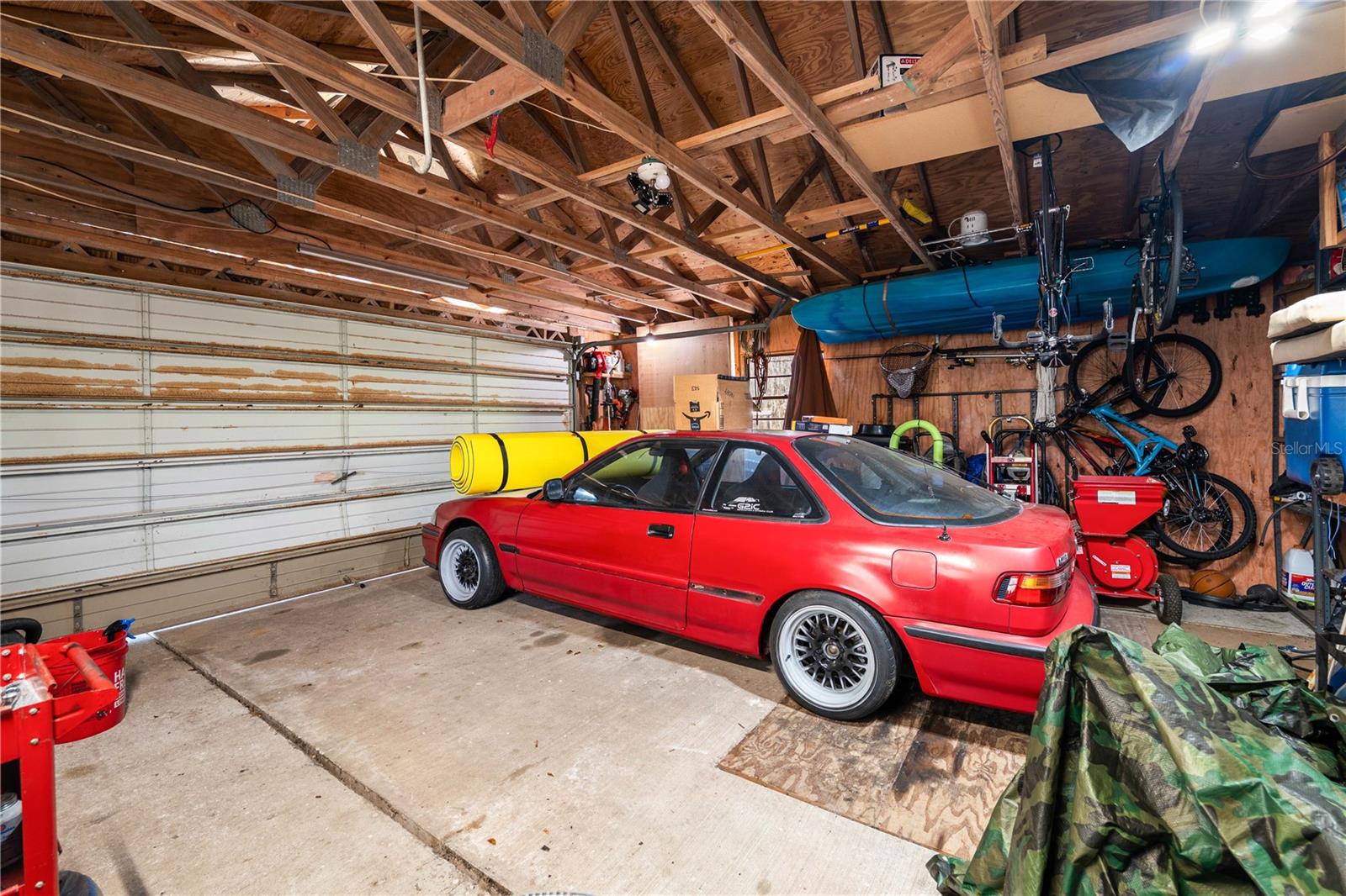 TUCKER HILLS - Residential