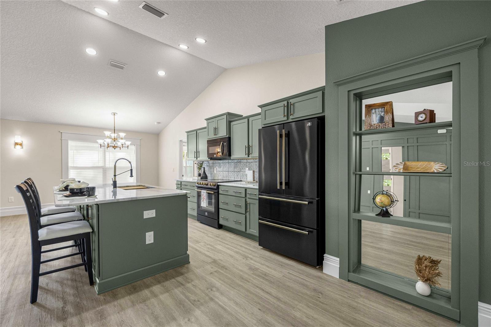 OAK RIDGE ESTATE - Residential