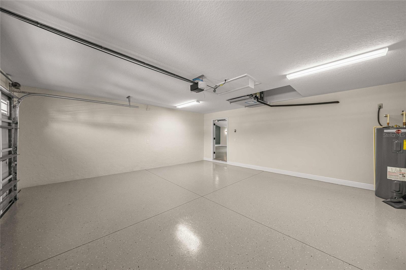 OAK RIDGE ESTATE - Residential