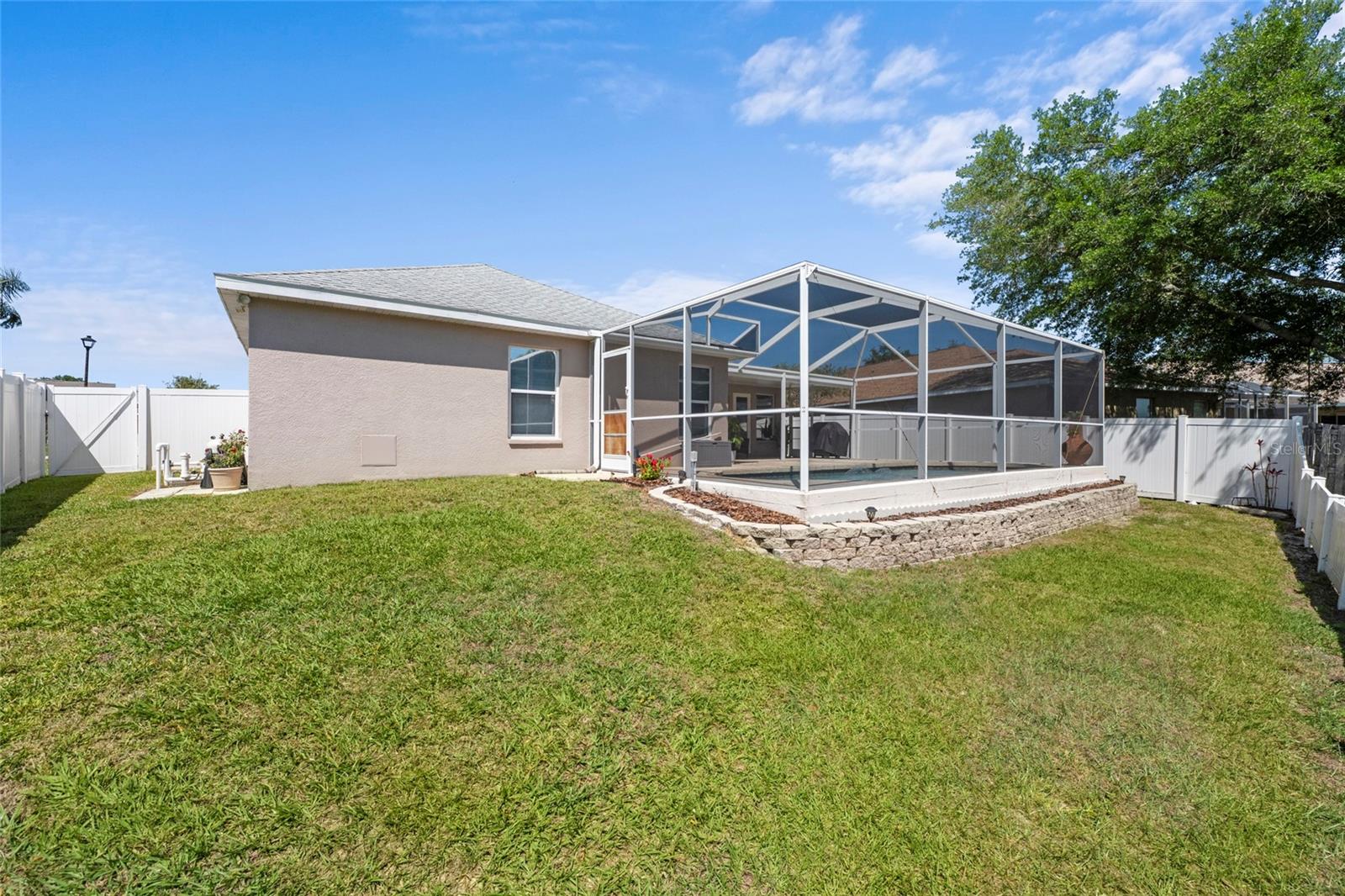 KINGSFIELD PH IV - Residential