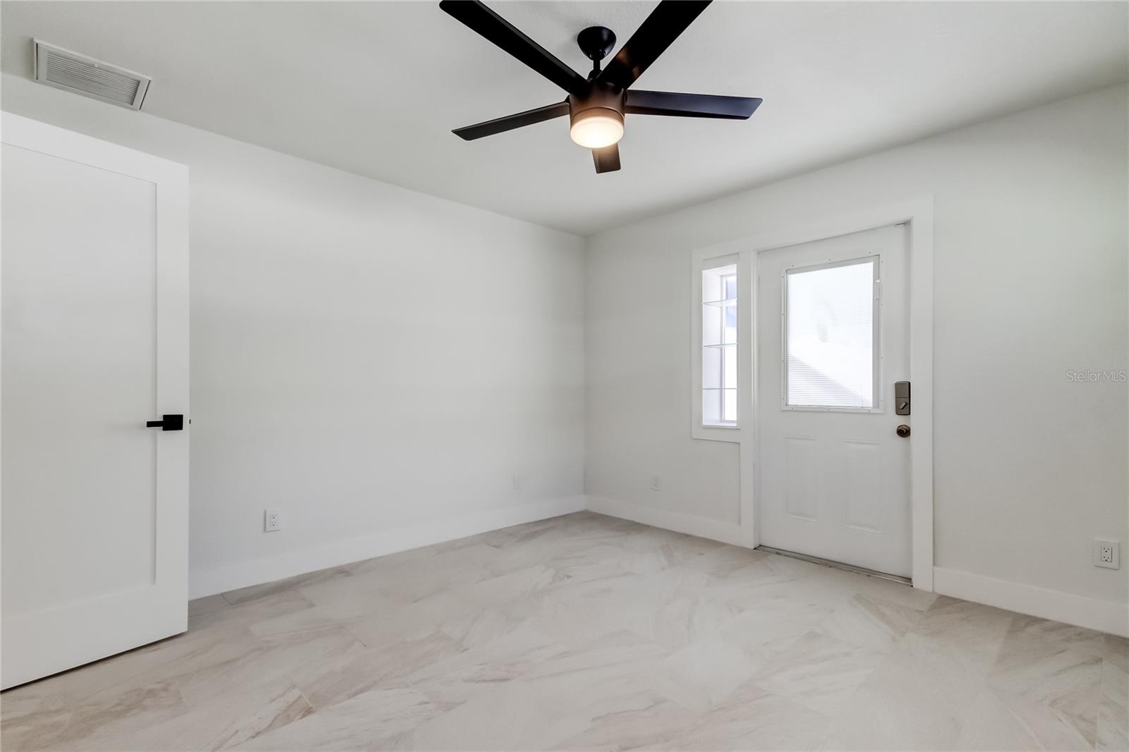 SOMERSET LAKES UNIT THREE PH TWO - Residential