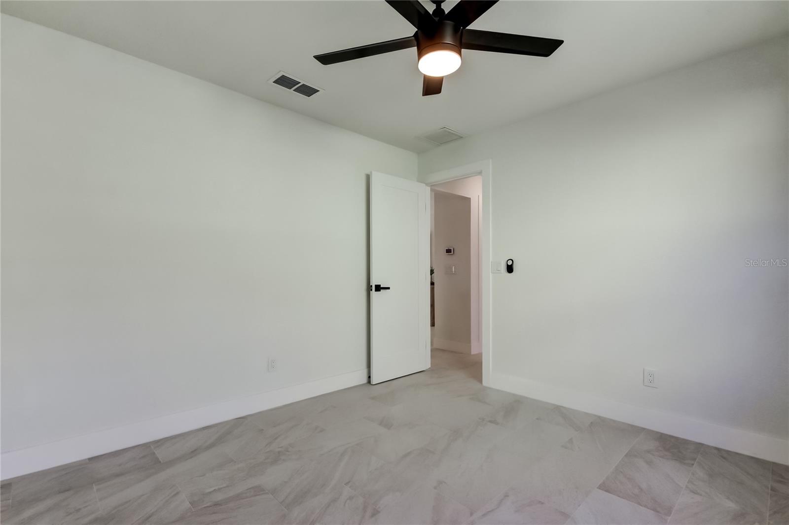 SOMERSET LAKES UNIT THREE PH TWO - Residential