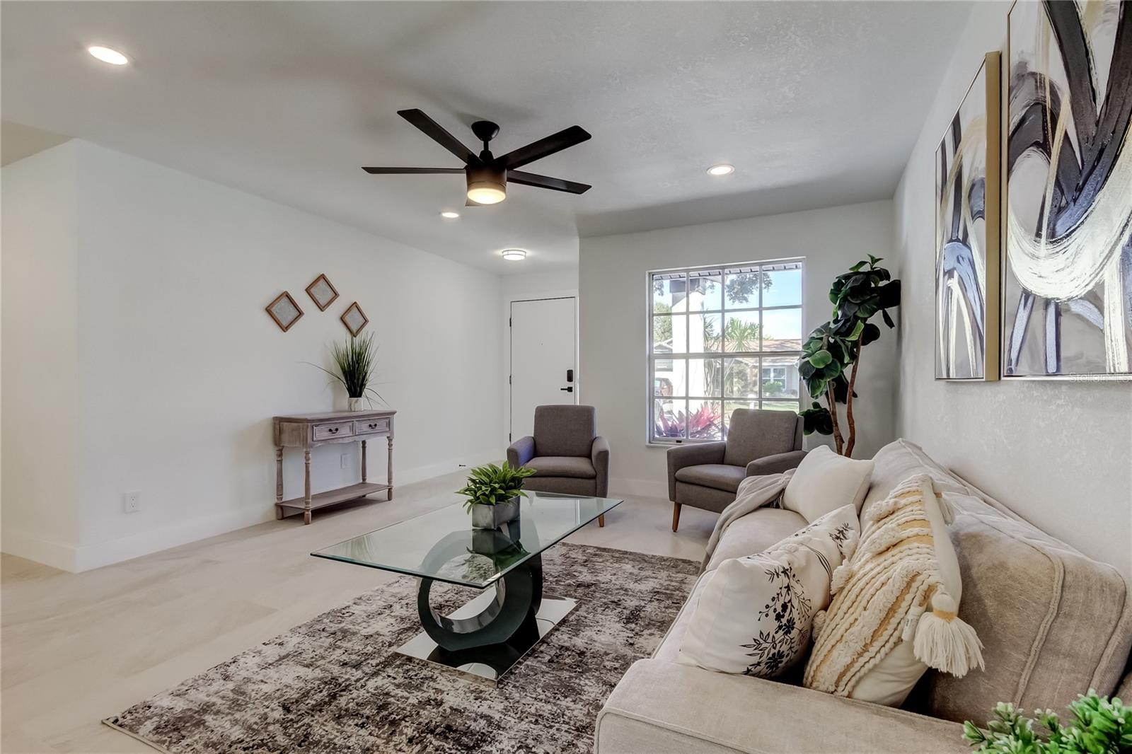 SOMERSET LAKES UNIT THREE PH TWO - Residential