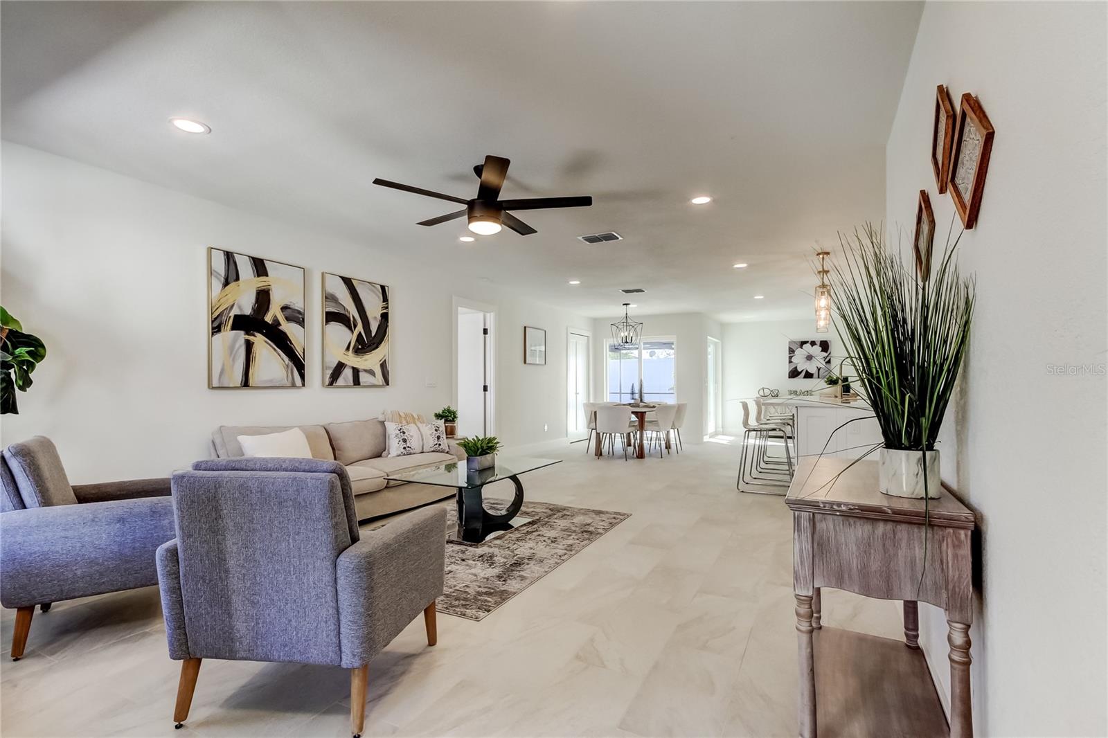 SOMERSET LAKES UNIT THREE PH TWO - Residential