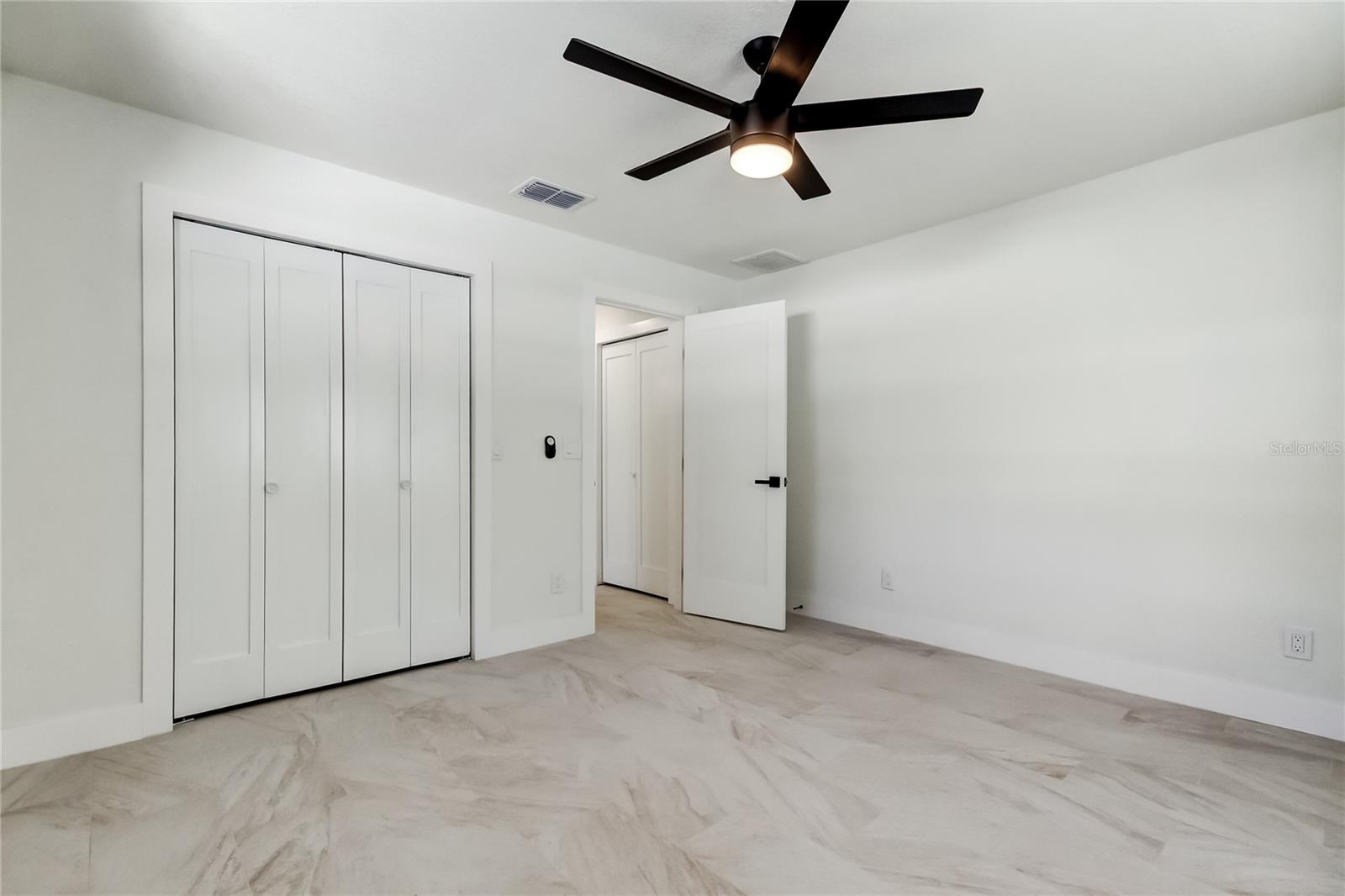 SOMERSET LAKES UNIT THREE PH TWO - Residential