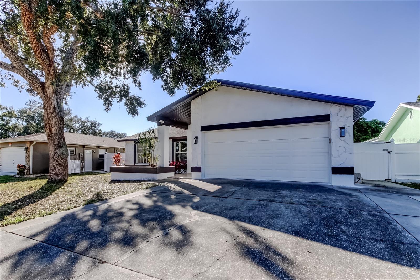 SOMERSET LAKES UNIT THREE PH TWO - Residential